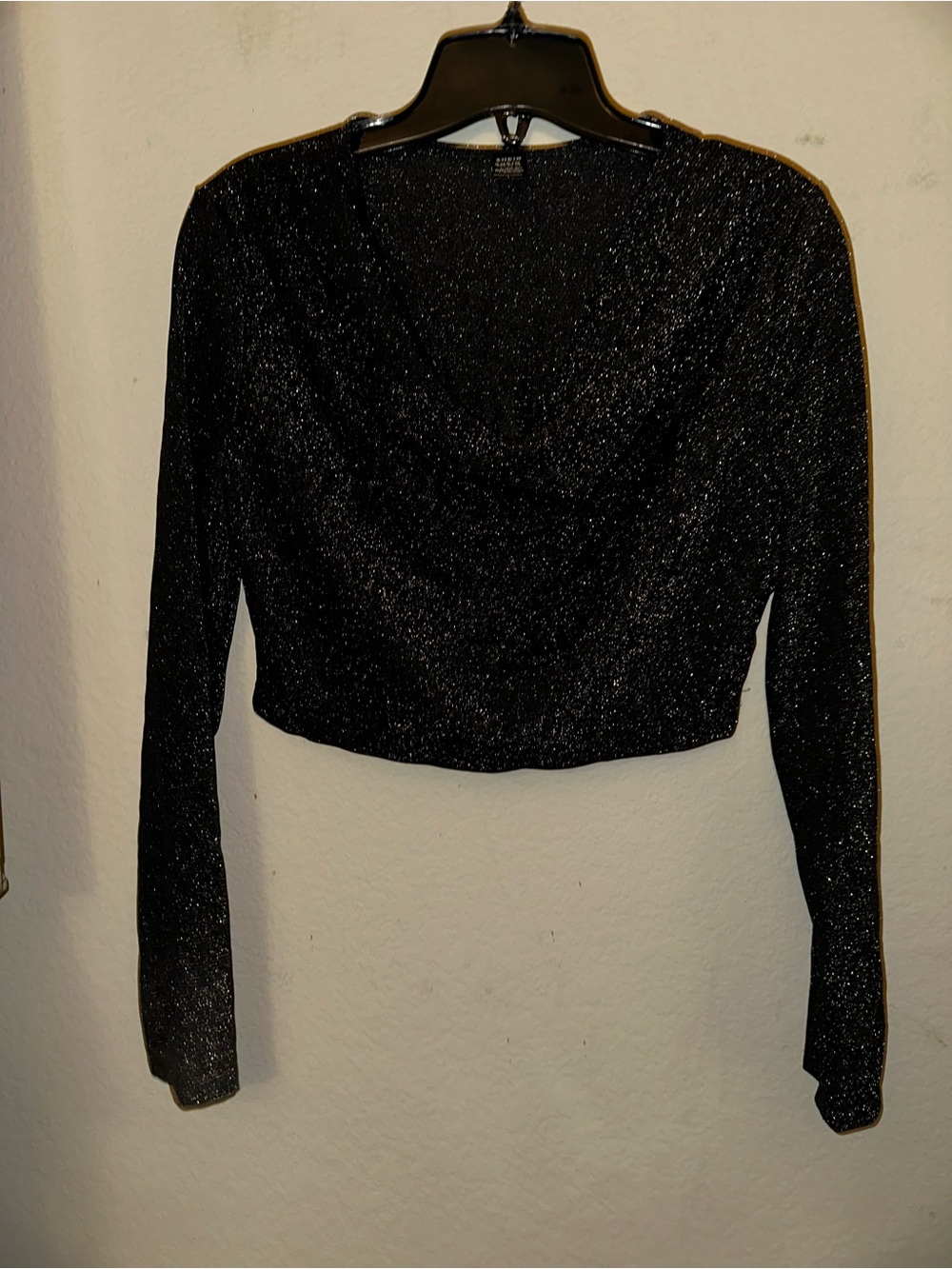 Shein black long sleeve crop top size large